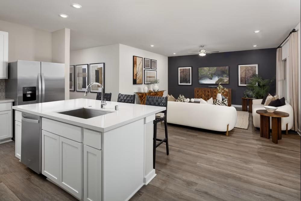 2020 Hidden Hills Lane