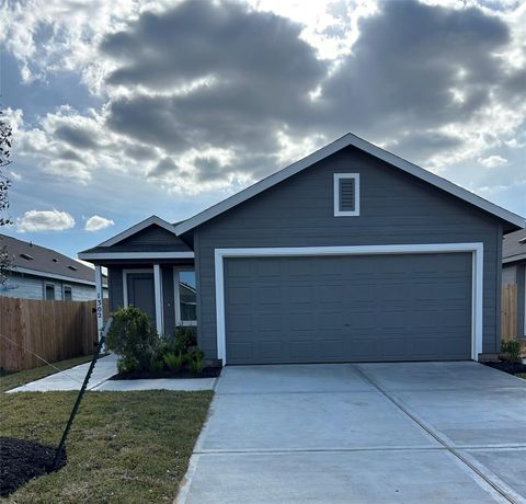 Photo of 1302 Charlotte Way, Wharton, TX 77488 (MLS # 64812155)