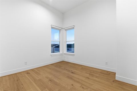 Tiny photo for 2412 Canal Street #L, Houston, TX 77003 (MLS # 56484696)