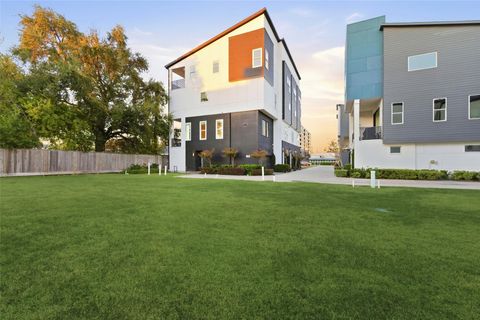 Tiny photo for 2412 Canal Street #L, Houston, TX 77003 (MLS # 56484696)