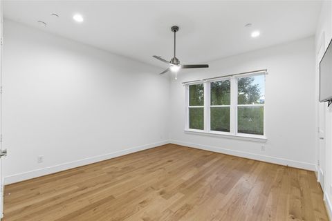 Tiny photo for 2412 Canal Street #L, Houston, TX 77003 (MLS # 56484696)