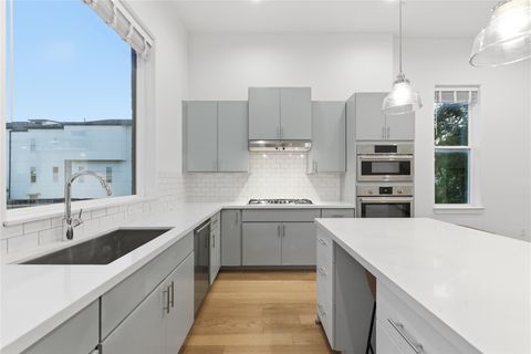 Tiny photo for 2412 Canal Street #L, Houston, TX 77003 (MLS # 56484696)