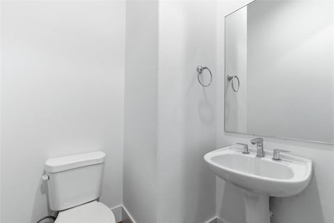 Tiny photo for 2412 Canal Street #L, Houston, TX 77003 (MLS # 56484696)