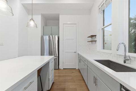 Tiny photo for 2412 Canal Street #L, Houston, TX 77003 (MLS # 56484696)