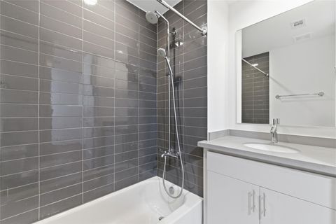 Tiny photo for 2412 Canal Street #L, Houston, TX 77003 (MLS # 56484696)