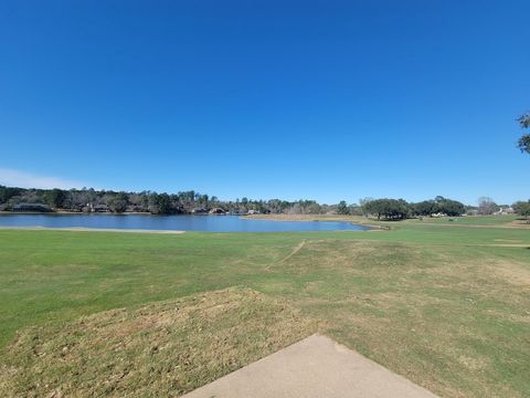 Photo of 601 Hillcrest Circle, Huntsville, TX 77340 (MLS # 57575863)