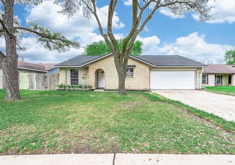 Photo of 3610 Brier Gardens Drive, Houston, TX 77082 (MLS # 47716253)