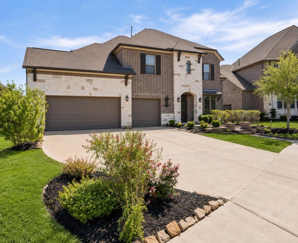 Photo of 19110 Goodnight Peak Trail, Cypress, TX 77433 (MLS # 15447094)