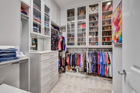 Photo of 327 N Turks Cap Trail, Montgomery, TX 77316 (MLS # 10942729)