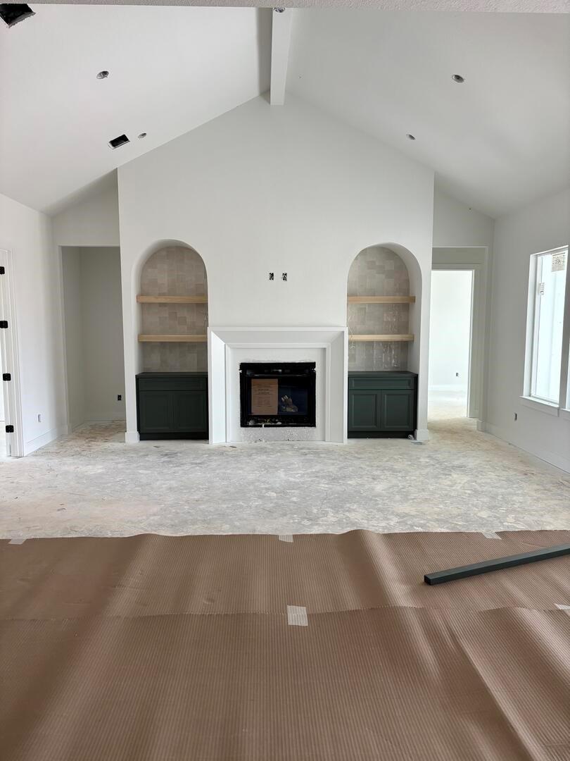 23951 Landrum Village