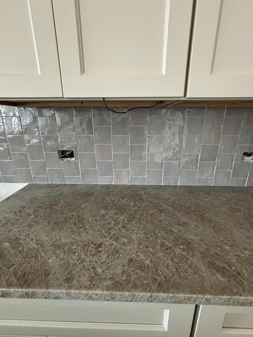 23951 Landrum Village