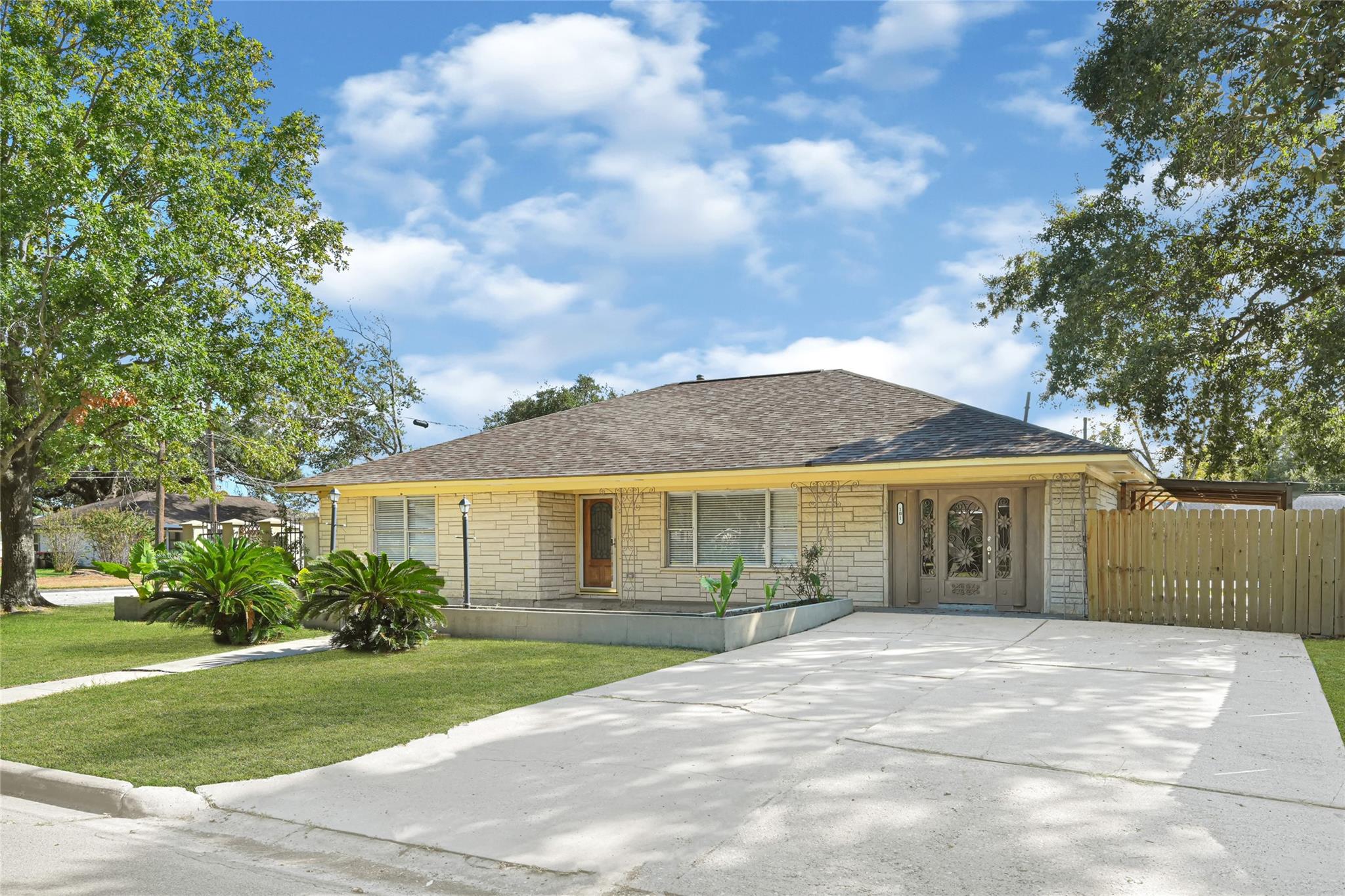 101 Live Oak Street