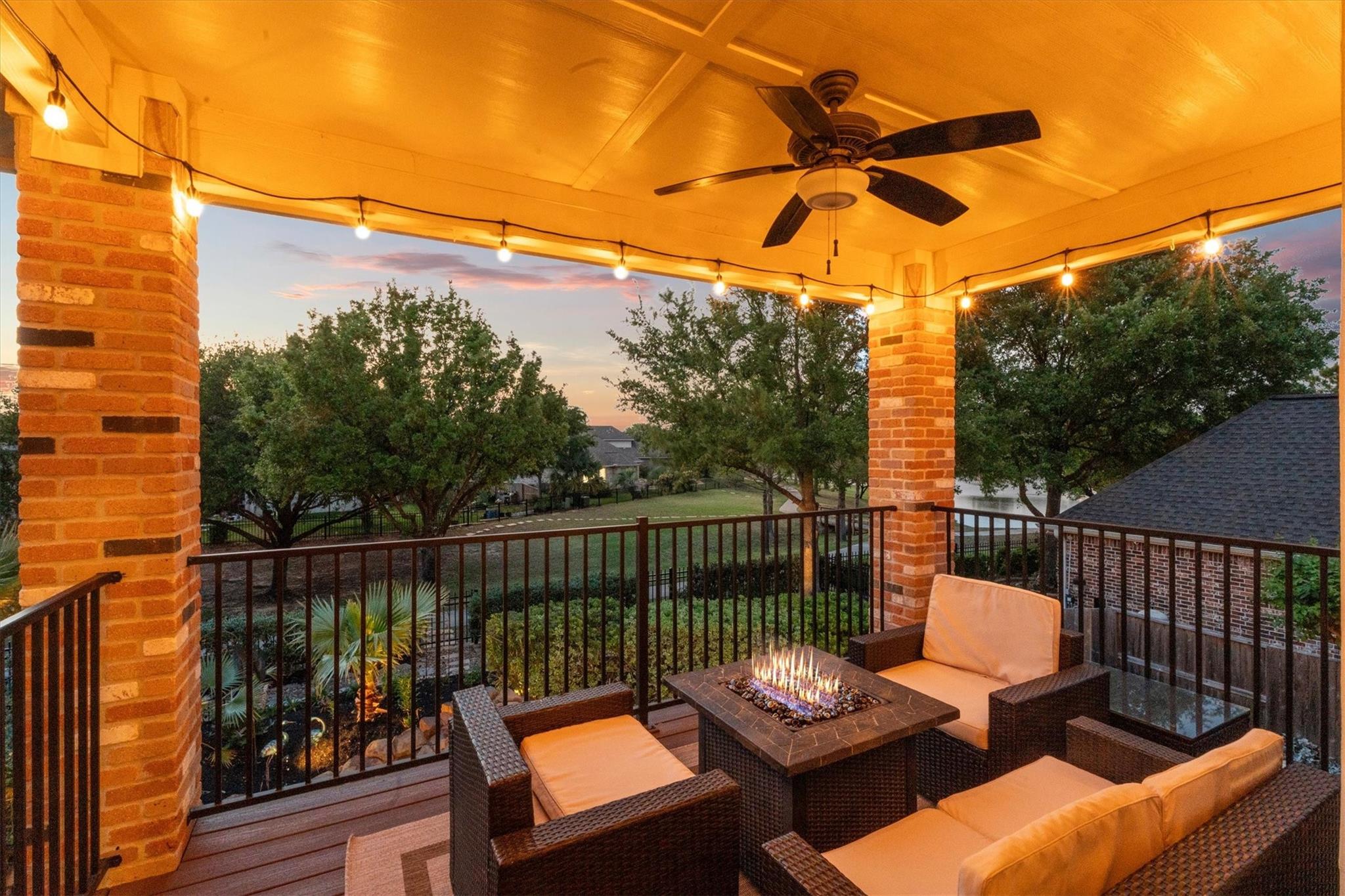 9822 Prairie Clover Lane