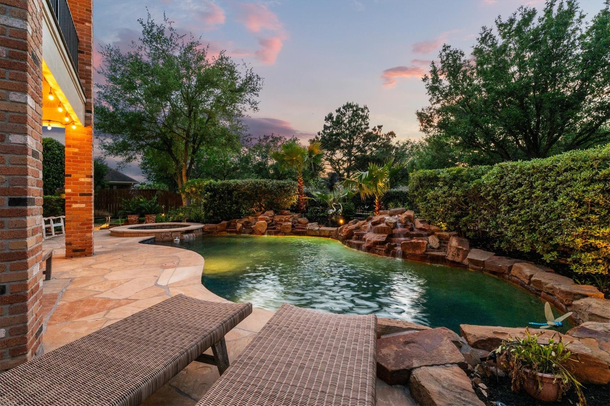 9822 Prairie Clover Lane