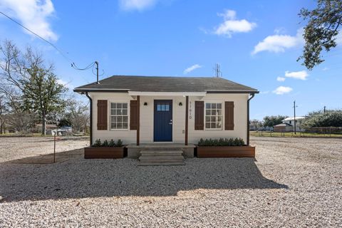 Photo of 11610 E Palmsprings Drive, Houston, TX 77034 (MLS # 73065431)