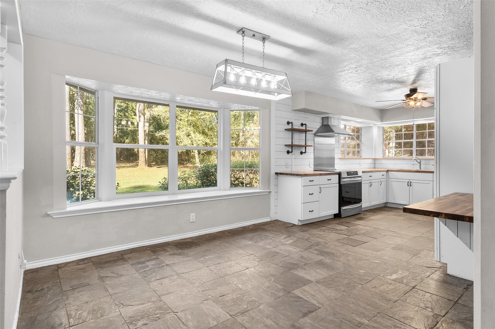 15303 Stagecoach Road