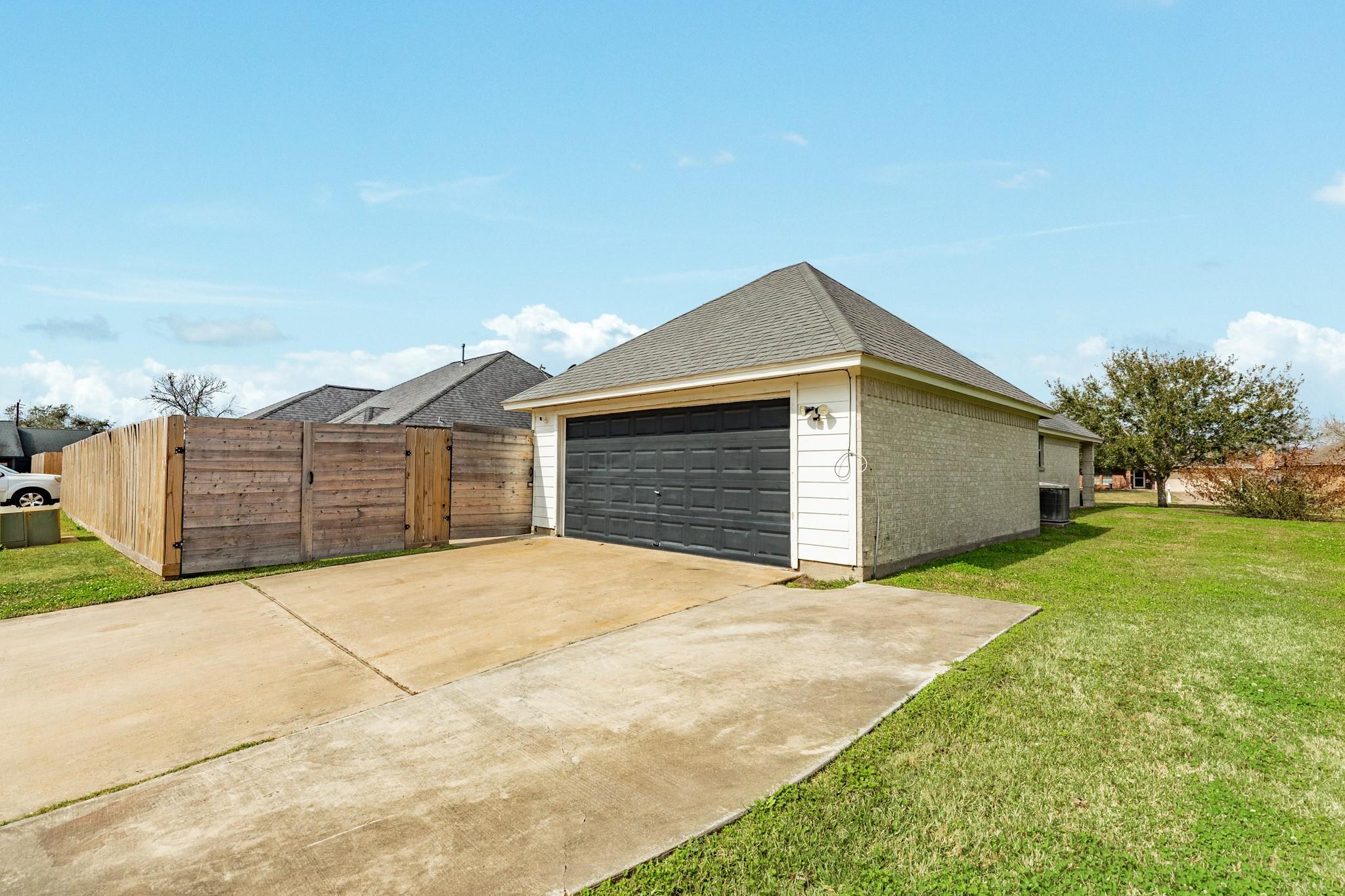 155 Silverbell Circle