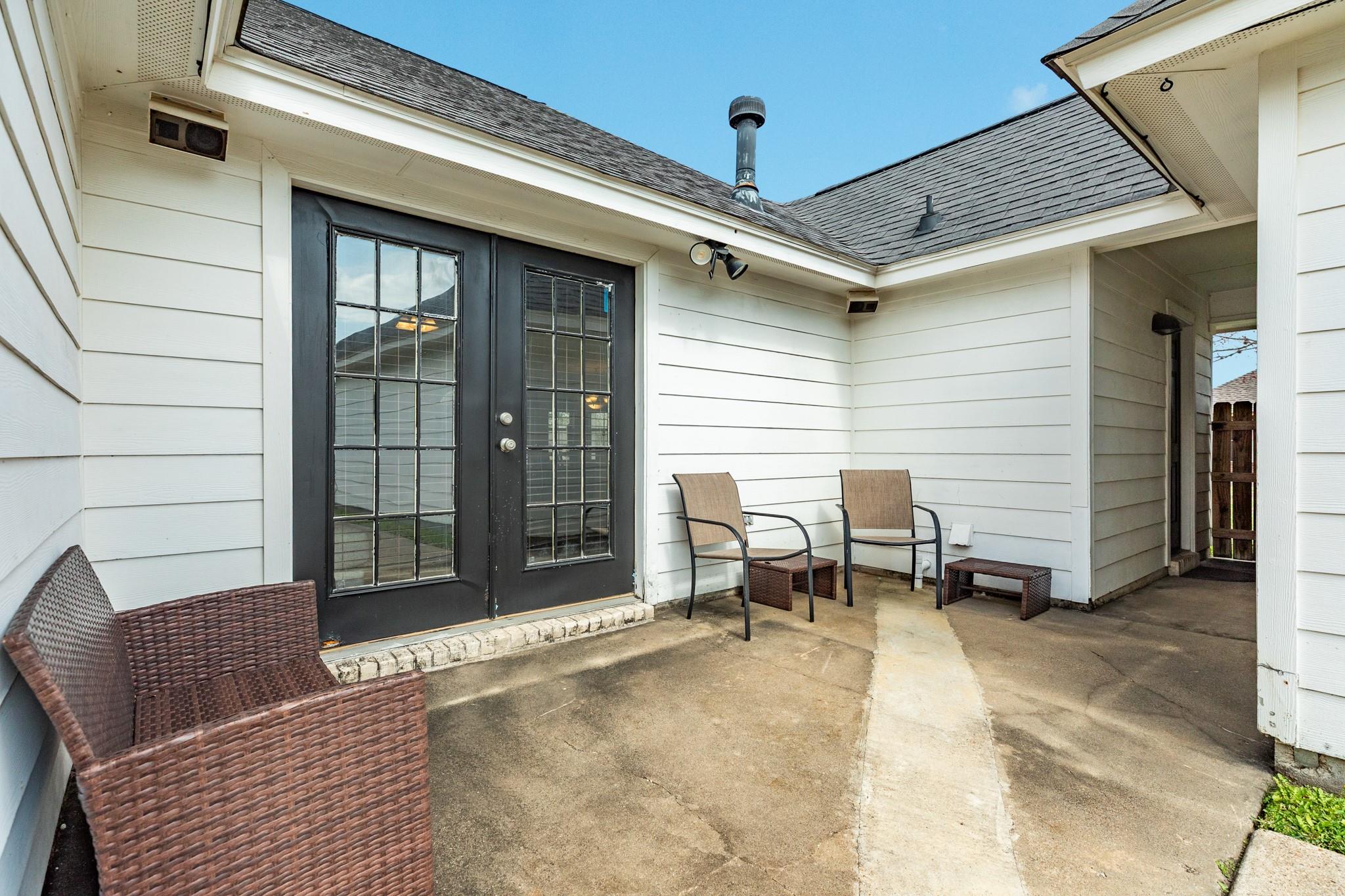 155 Silverbell Circle