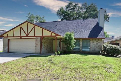 Photo of 7207 San Pablo Drive, Houston, TX 77083 (MLS # 88811387)