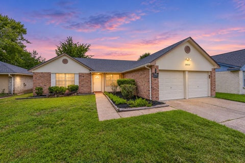 Photo of 20015 Lions Gate Drive, Humble, TX 77338 (MLS # 39029969)