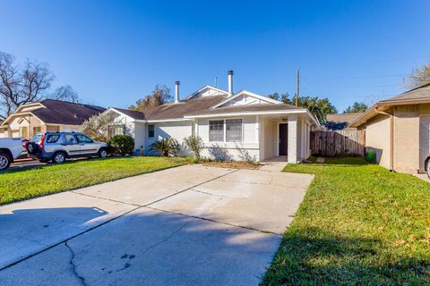 Photo of 5115 Beaverhollow Drive, Houston, TX 77084 (MLS # 67026537)