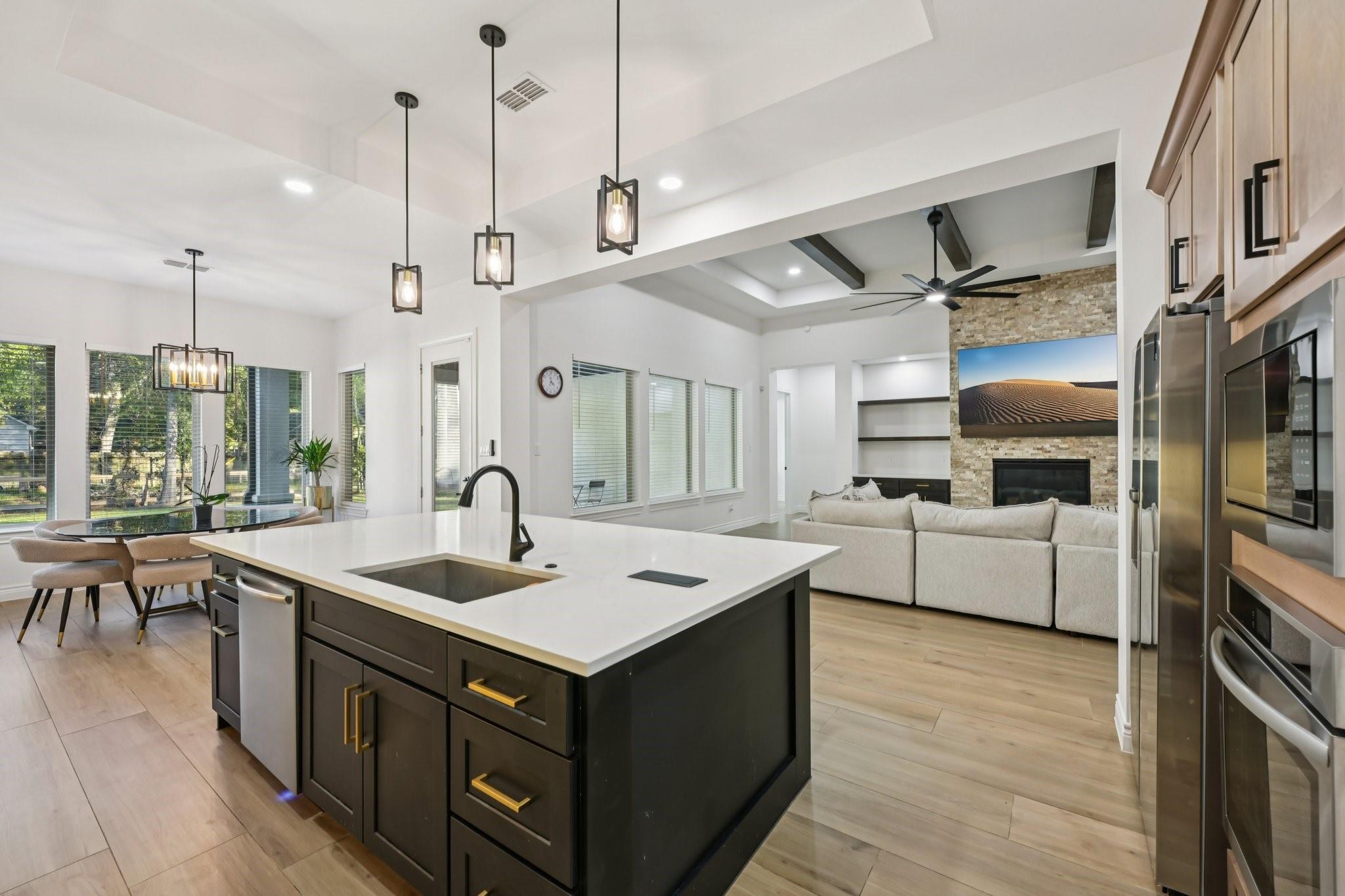 718 Weeping Willow Way