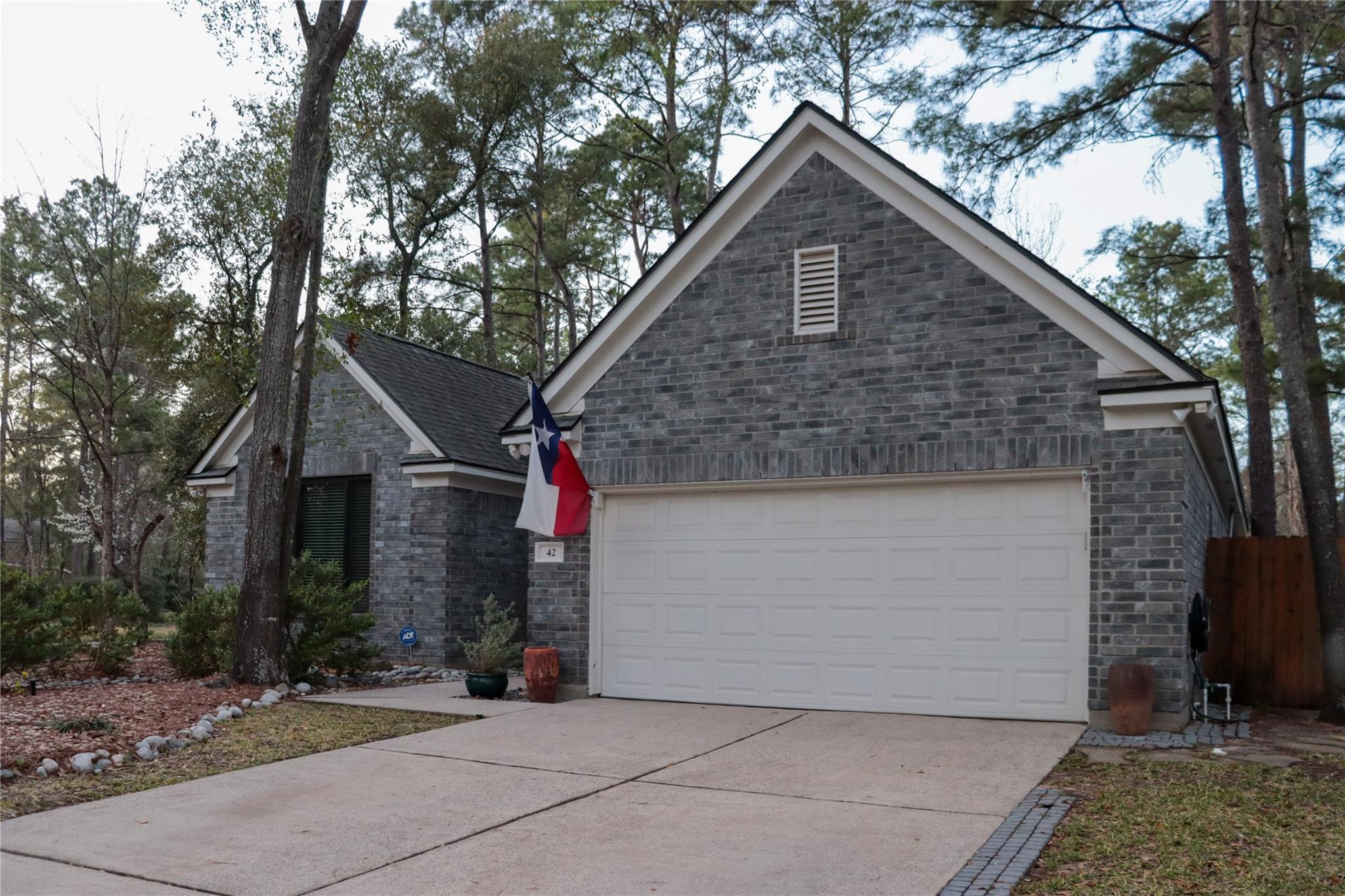 42 Tranquil Glade Place