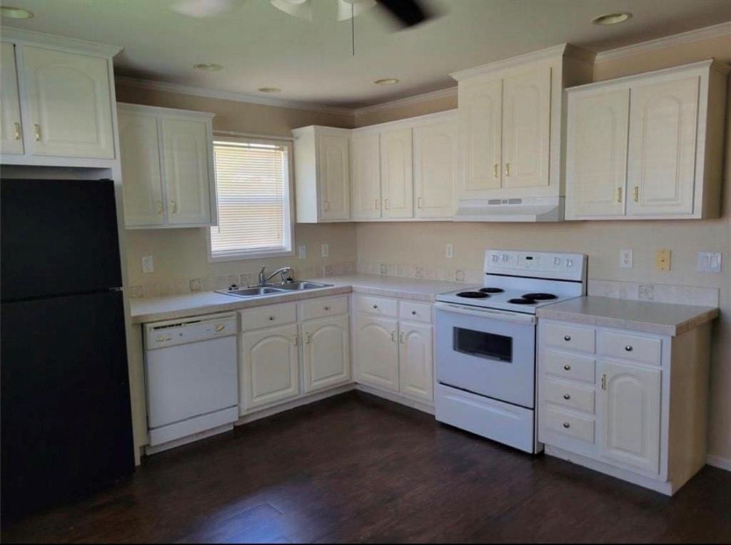 Photo of 21415 Snowblossom Lane, Tomball, TX 77375 (MLS # 20826297)