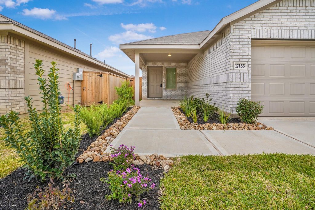 Photo of 17155 Quaking Aspen Lane Ln, New Caney, TX 77357 (MLS # 68539854)