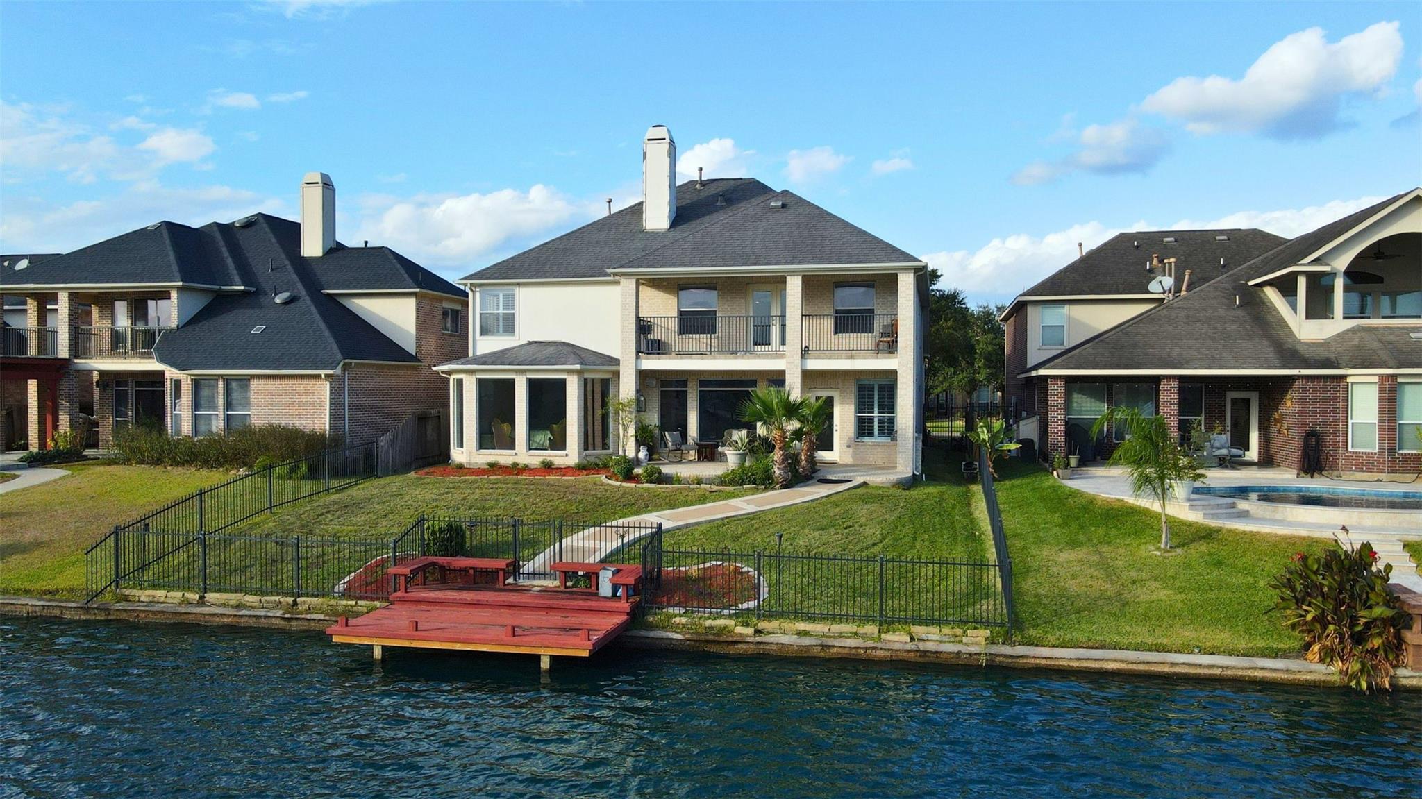 17915 Avalon Point Court