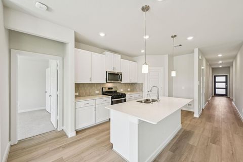 Photo of 6009 Mockingbird Lodge Lane, Pearland, TX 77584 (MLS # 52457747)