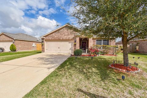Photo of 4815 Monarch Falls Lane, Richmond, TX 77469 (MLS # 23969563)
