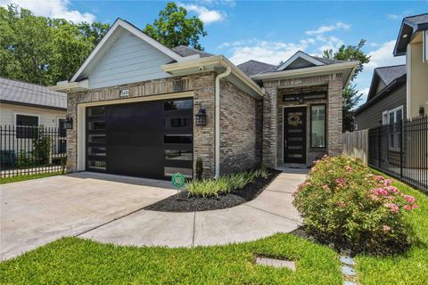 Photo of 3430 Simmons Street, Houston, TX 77004 (MLS # 49034884)