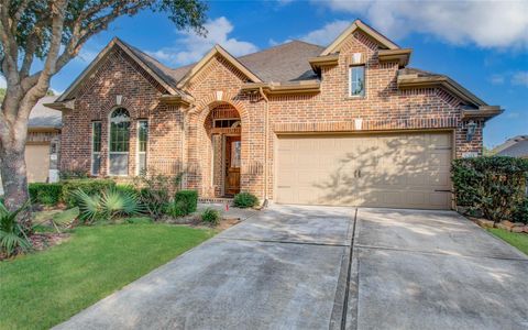 Photo of 8215 Laughing Falcon Trail, Conroe, TX 77385 (MLS # 23785354)