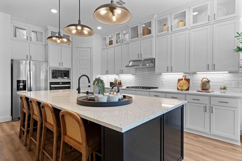 Homes For Sale - 24707 Bunker Bay Court<br/> Katy, TX 77493