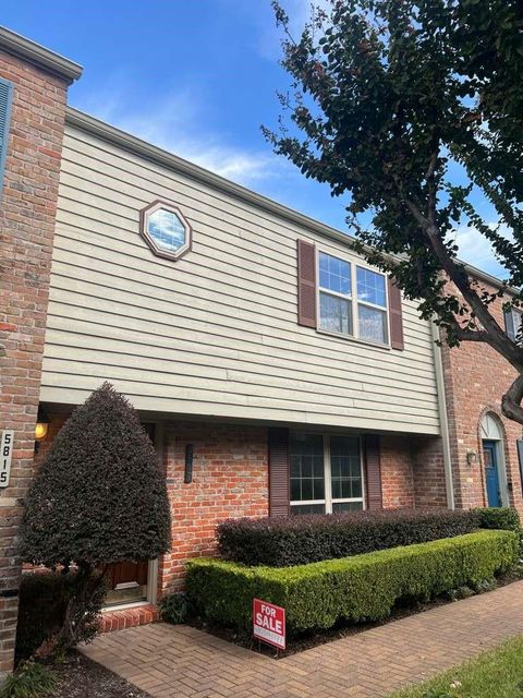 Photo of 5817 Valley Forge Drive #90, Houston, TX 77057 (MLS # 27571922)