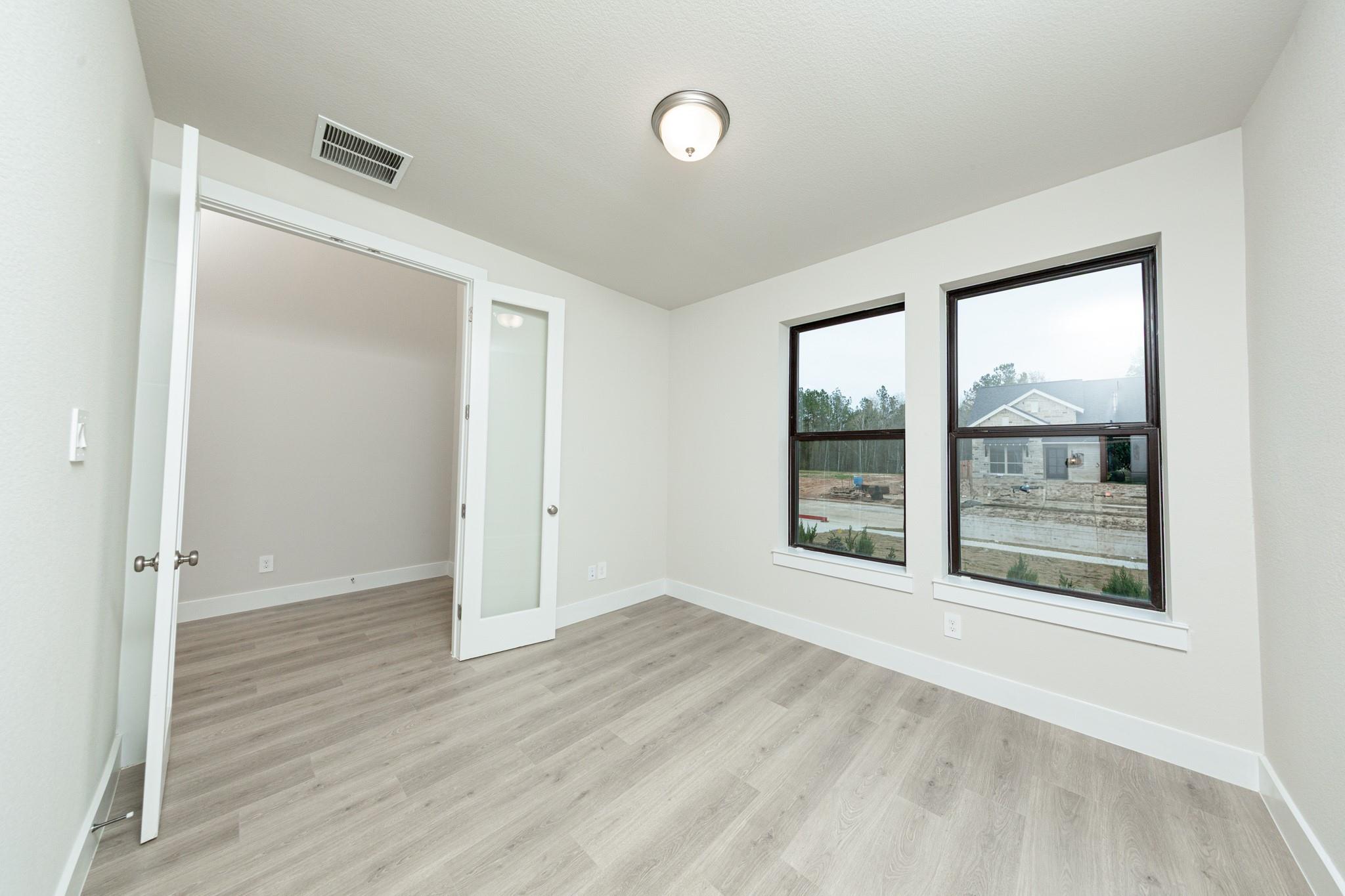 1935 Langford Street