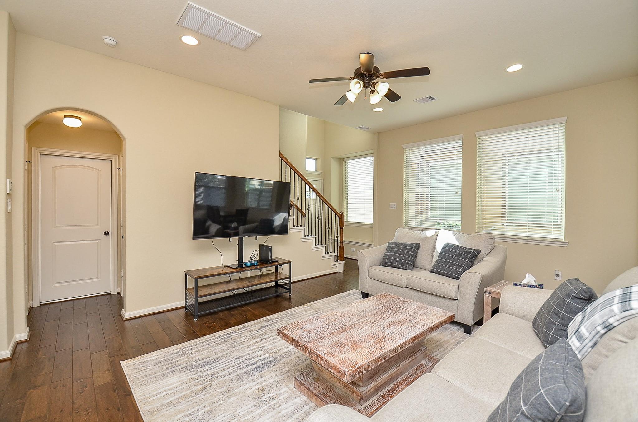 12235 Stellano Lane