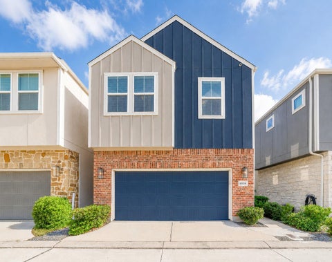 Photo of 10008 Waving Grain Lane, Houston, TX 77080 (MLS # 94707306)