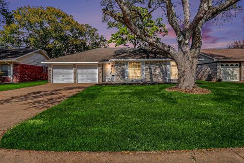 321 Reta Drive Deer Park TX 77536
