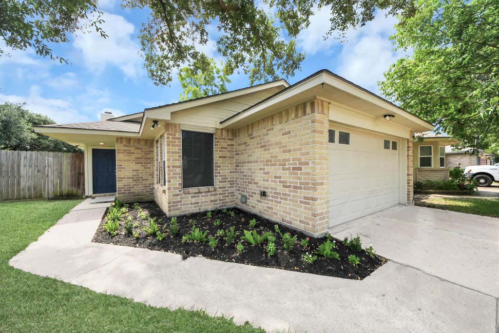 Photo of 20511 Burwood Circle, Katy, TX 77449 (MLS # 11992061)