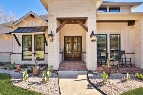 Photo of 26211 Crown Ranch Boulevard, Montgomery, TX 77316 (MLS # 24043561)