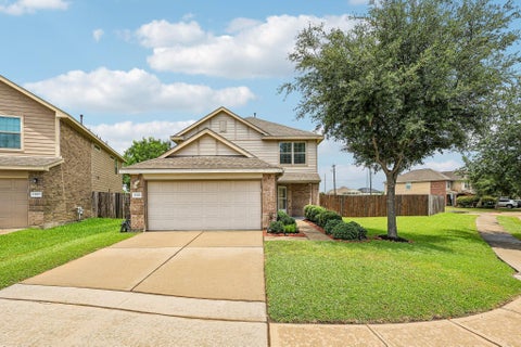 Photo of 13311 Club Green Court, Houston, TX 77034 (MLS # 66454309)