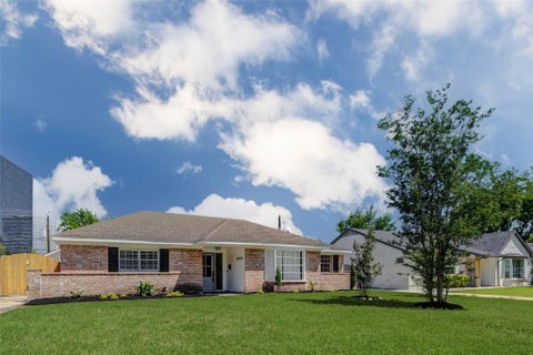 Photo of 14026 Britoak Lane, Houston, TX 77079 (MLS # 19623312)