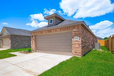 Photo of 17722 Pamukkale Place, Tomball, TX 77377 (MLS # 83677879)