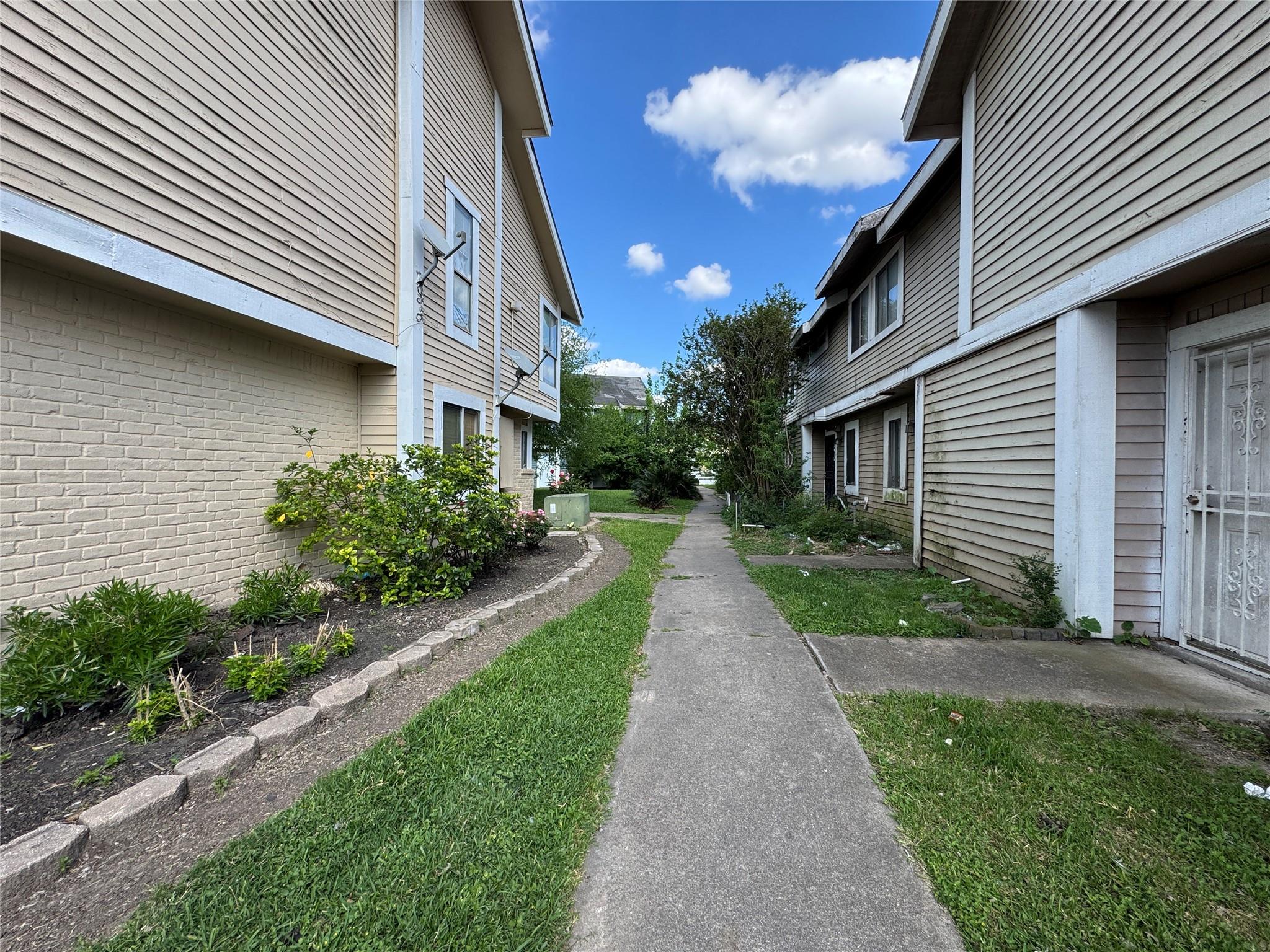 8405 Wilcrest Dr 2312