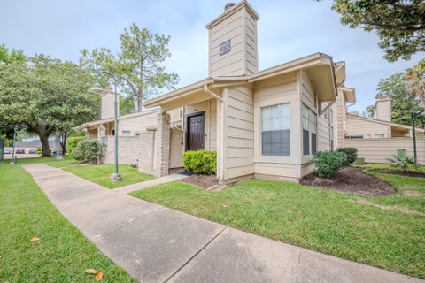 Photo of 13034 Leader Street #960, Houston, TX 77072 (MLS # 61118346)