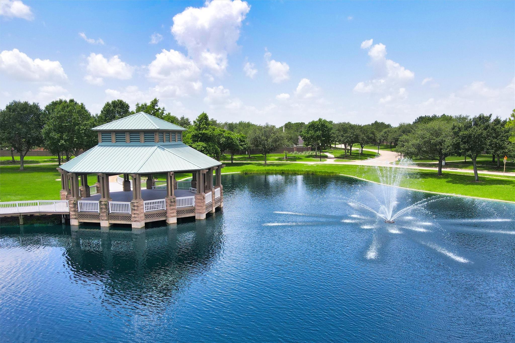 6102 Breezy Hollow Lane