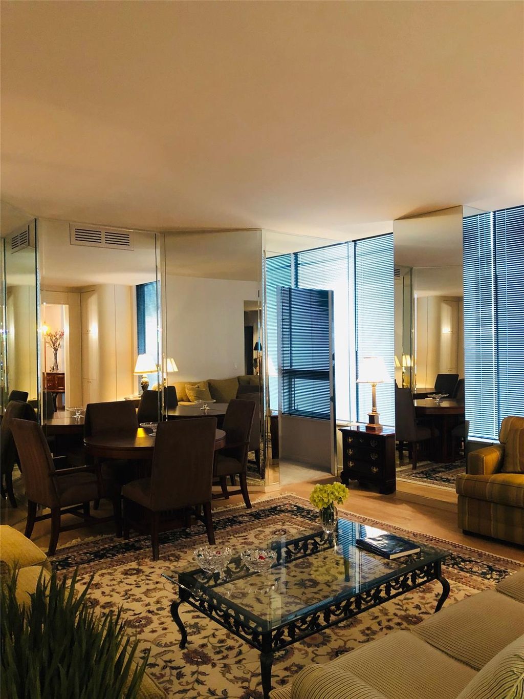 Photo of 5110 San Felipe Street #273, Houston, TX 77056 (MLS # 82843544)