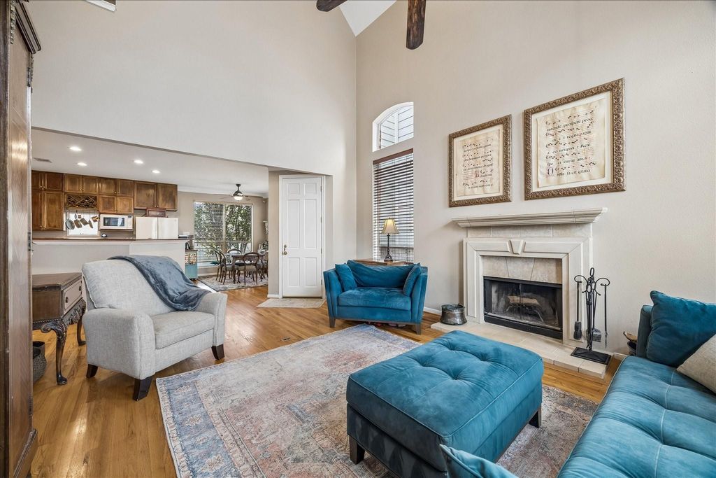 Photo of 5401 Floyd Street, Houston, TX 77007 (MLS # 94052265)